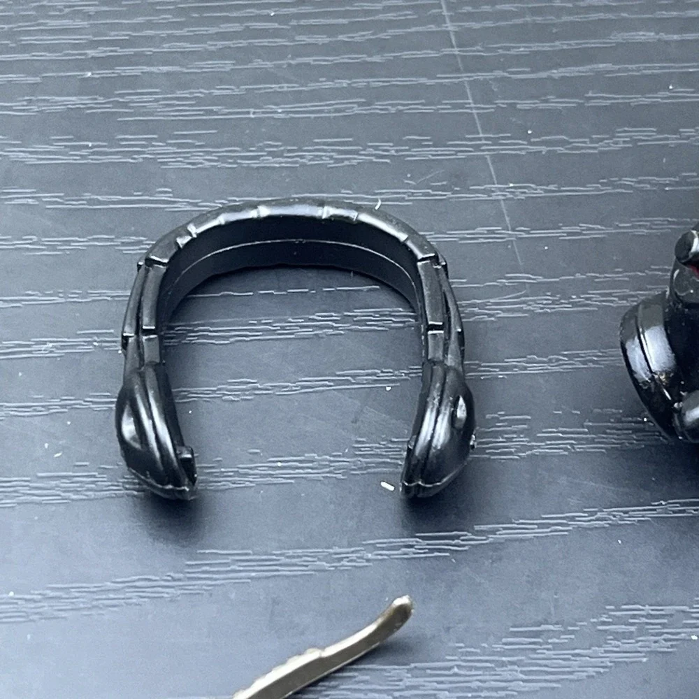 The Unbranded Brand lot accessories